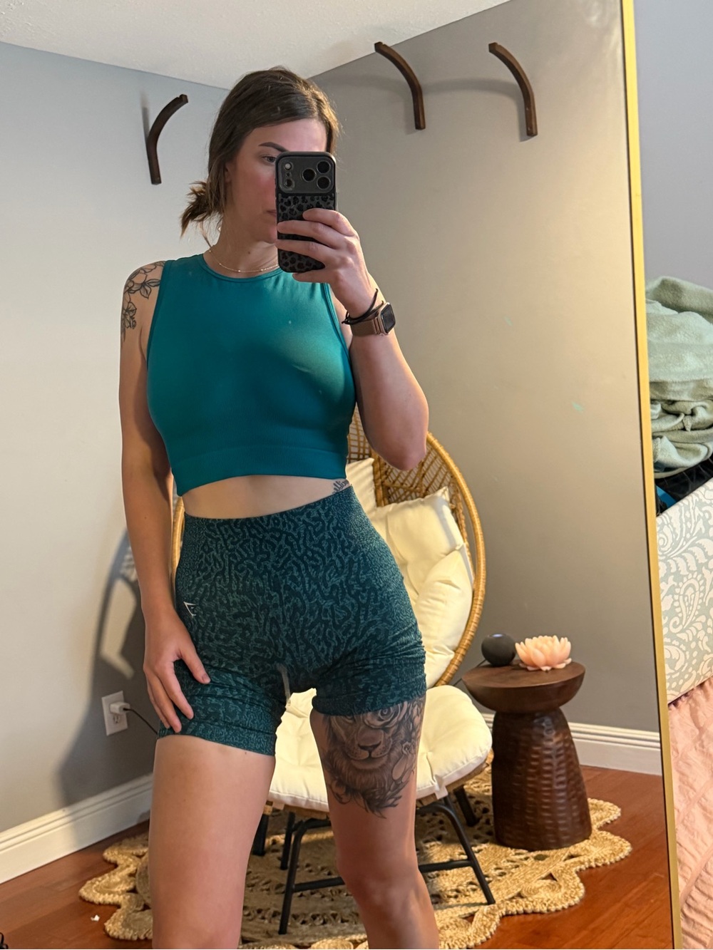Gymshark Teal Athletic Crop Tank & Textured Bike Shorts Set